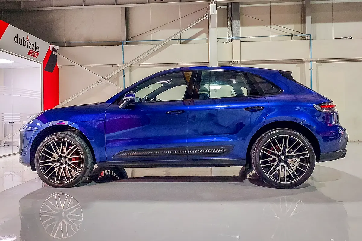 PORSCHE Macan S 2024 - photo 5 - Import Émirats | International Cars