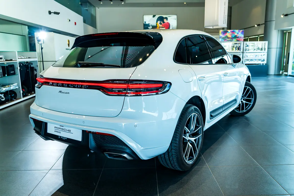 PORSCHE Macan Standard 2025 - photo 2 - Import Émirats | International Cars