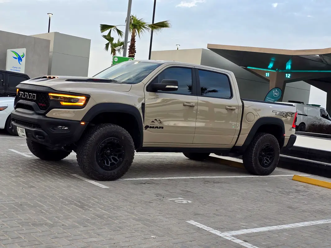RAM 1500 TRX V8 2022 - photo 2 - Import Émirats | International Cars