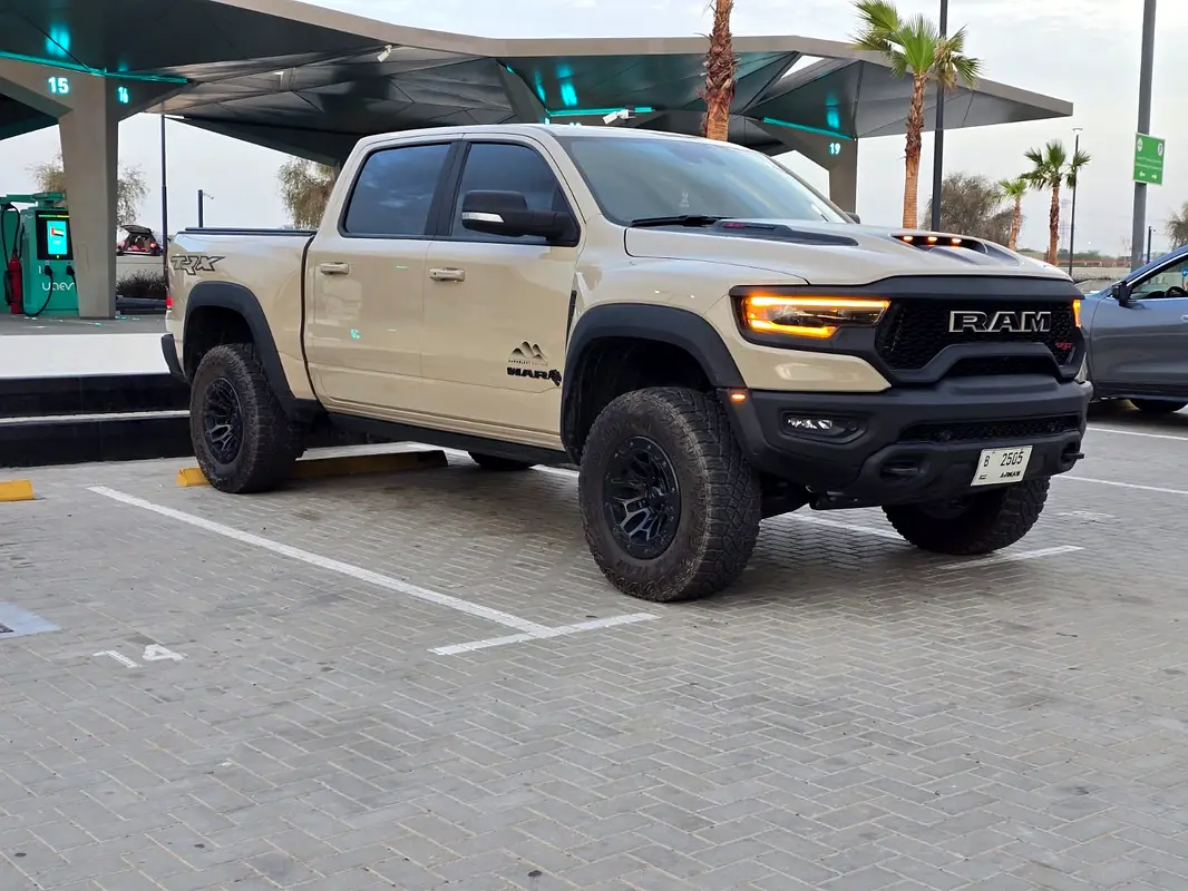 RAM 1500 TRX V8 2022 - photo 5 - Import Émirats | International Cars