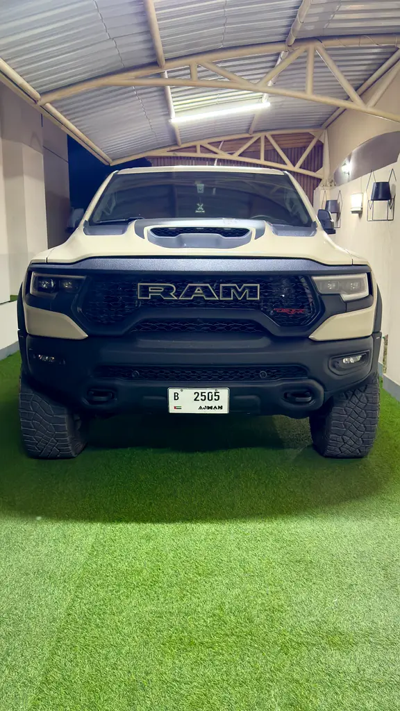 RAM 1500 TRX V8 2022 - photo 6 - Import Émirats | International Cars