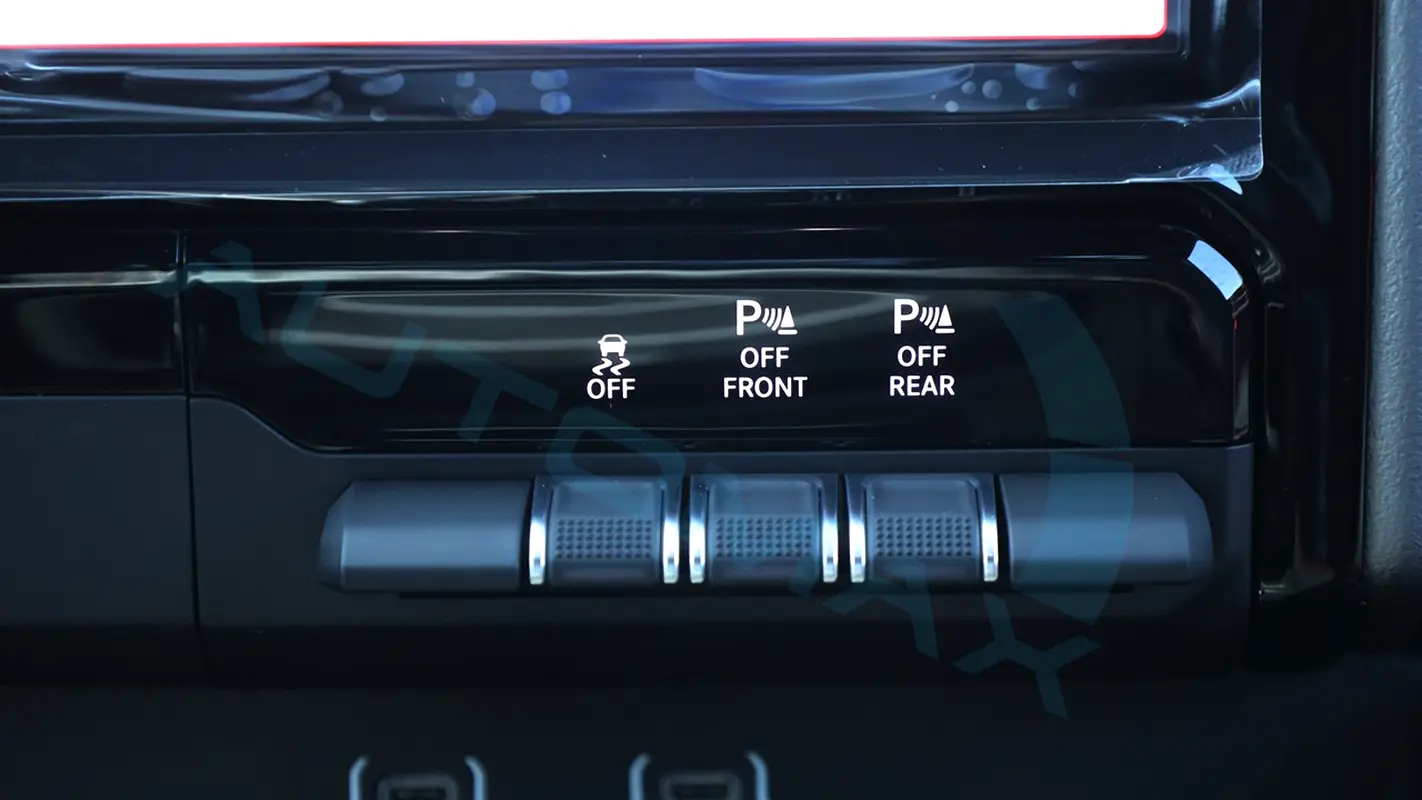 RAM 1500 Rebel Crew Cab 2026 - photo 12 - Import Émirats | International Cars