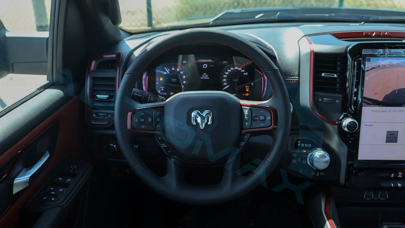 RAM 1500 Rebel Crew Cab 2026 - photo 8 - Import Émirats | International Cars