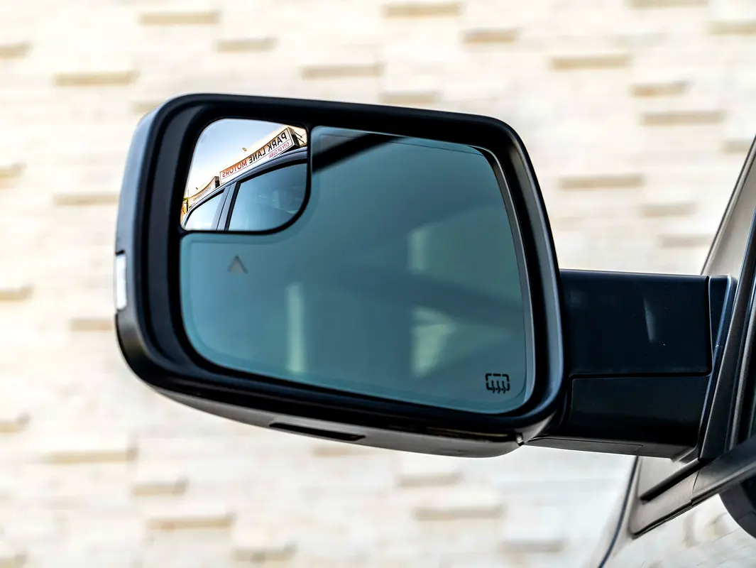 RAM 1500 Rebel Crew Cab 2021 - photo 6 - Import Émirats | International Cars