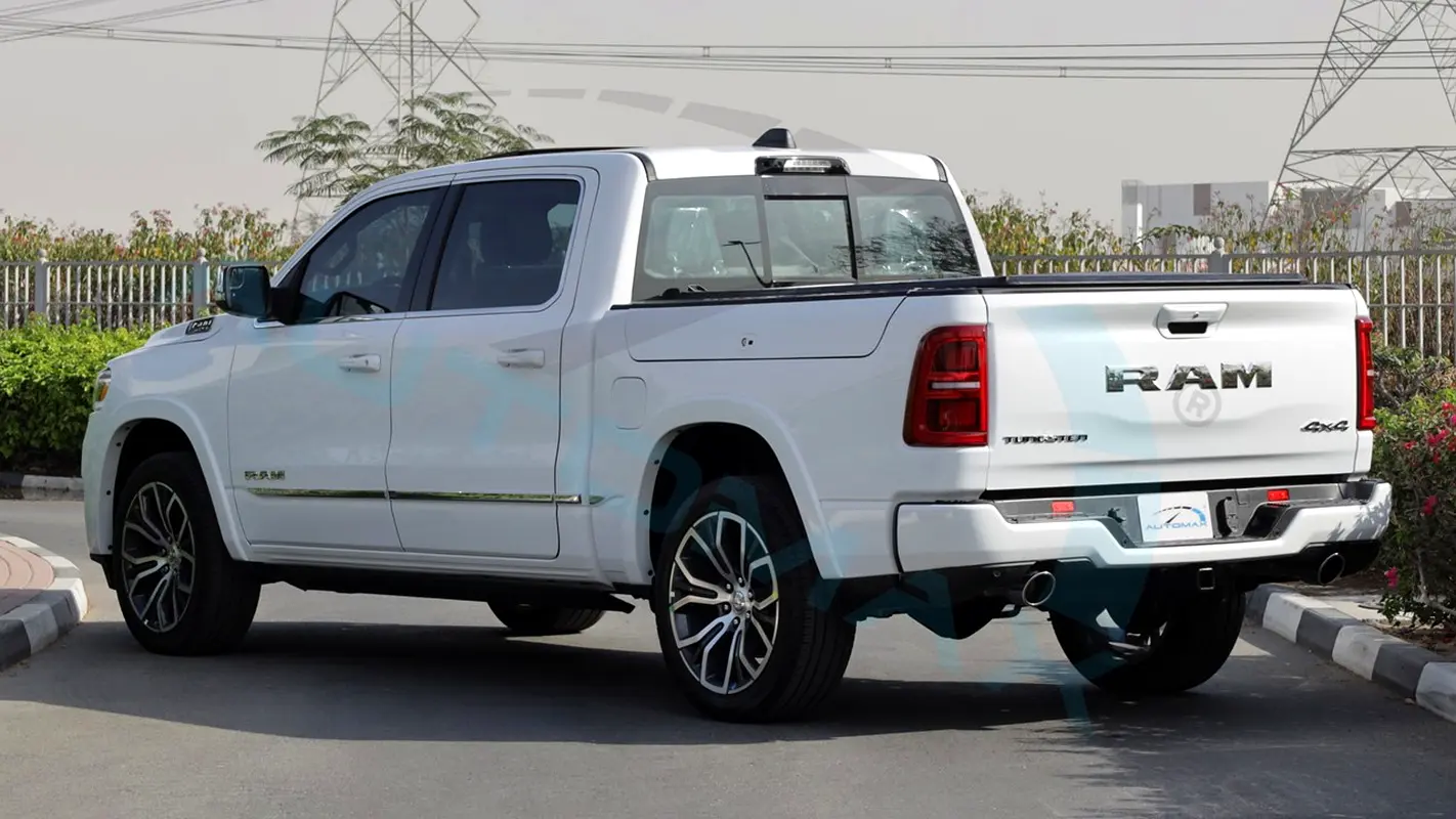 RAM 1500 Tungsten 2026 - photo 5 - Import Émirats | International Cars