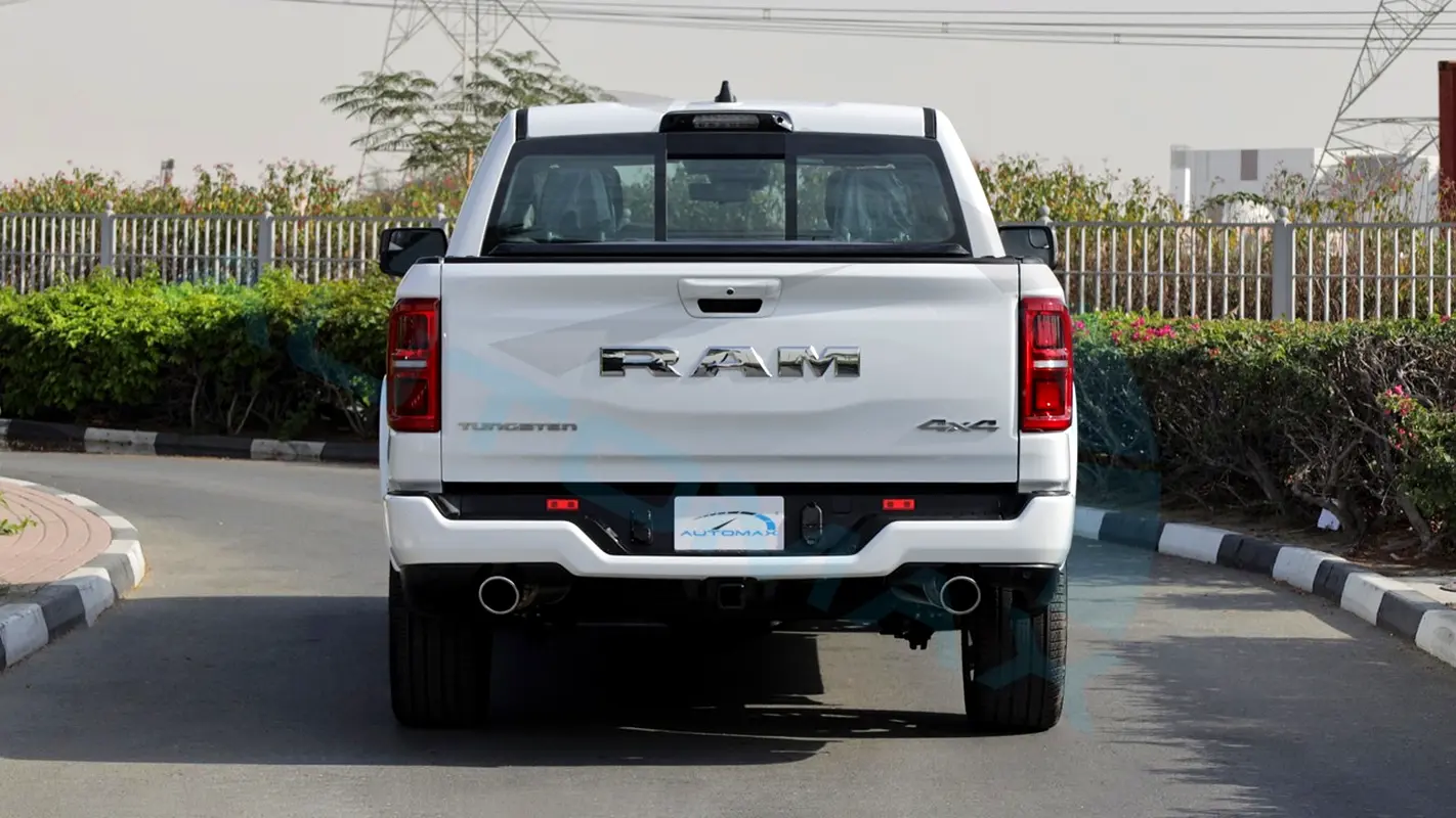 RAM 1500 Tungsten 2026 - photo 6 - Import Émirats | International Cars