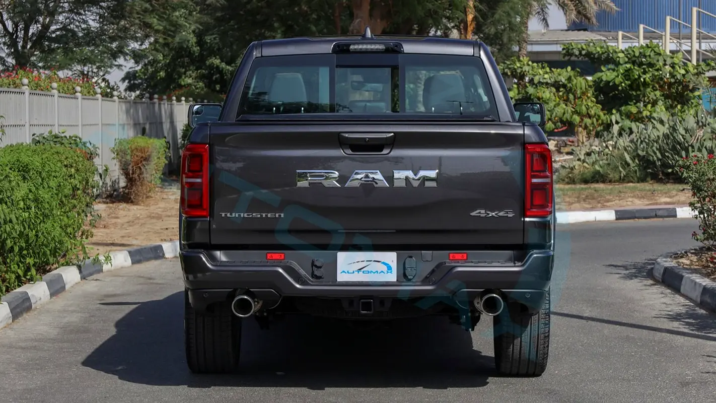 RAM 1500 Tungsten 2026 - photo 6 - Import Émirats | International Cars