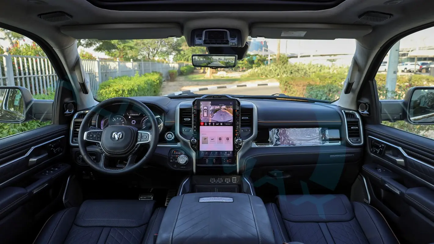 RAM 1500 Tungsten 2026 - photo 2 - Import Émirats | International Cars