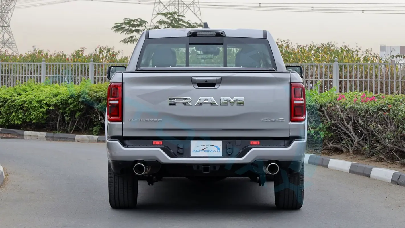 RAM 1500 Tungsten 2026 - photo 6 - Import Émirats | International Cars