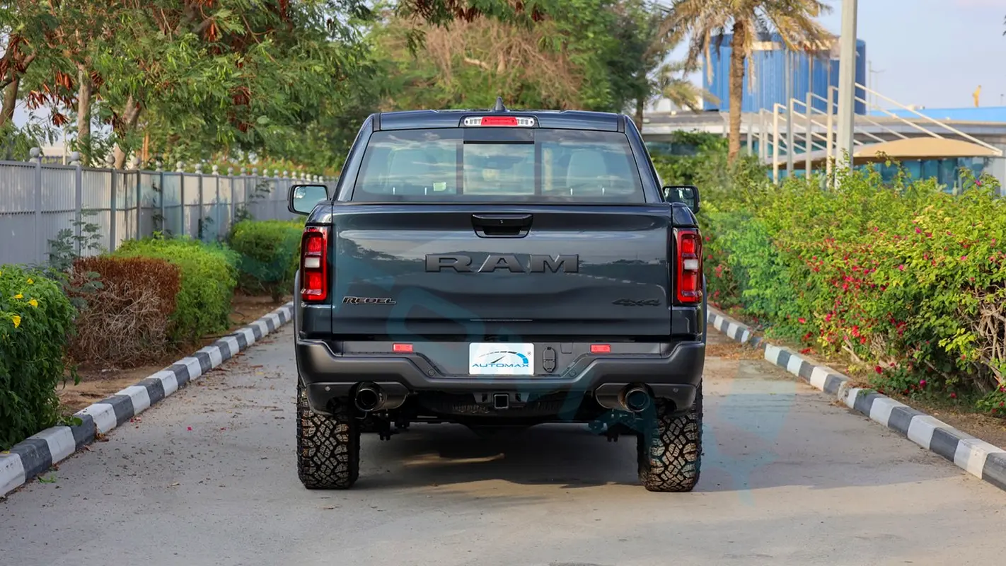 RAM 1500 Rebel Crew Cab 2026 - photo 6 - Import Émirats | International Cars