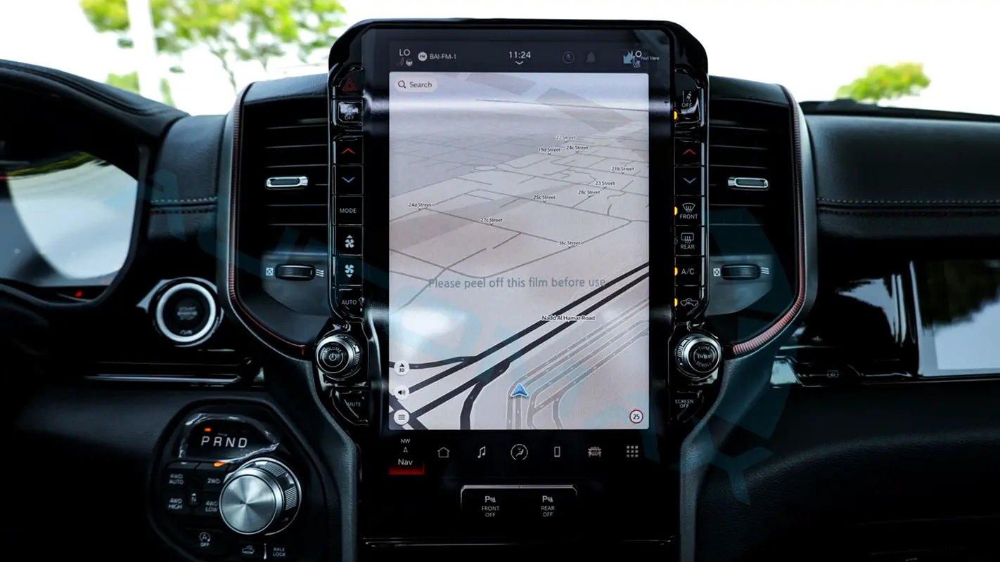 RAM 1500 Rebel Lux Double Cab 2026 - photo 10 - Import Émirats | International Cars