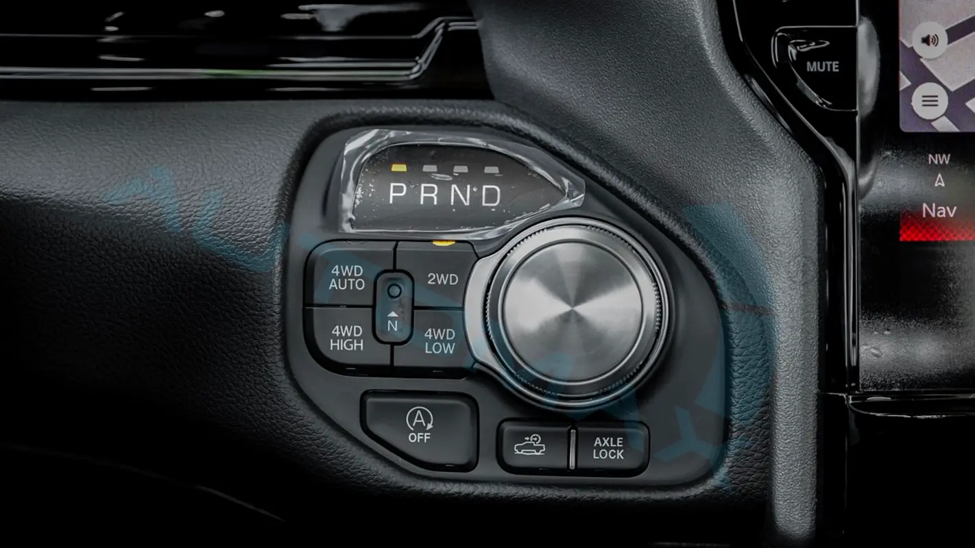 RAM 1500 Rebel Lux Double Cab 2026 - photo 12 - Import Émirats | International Cars