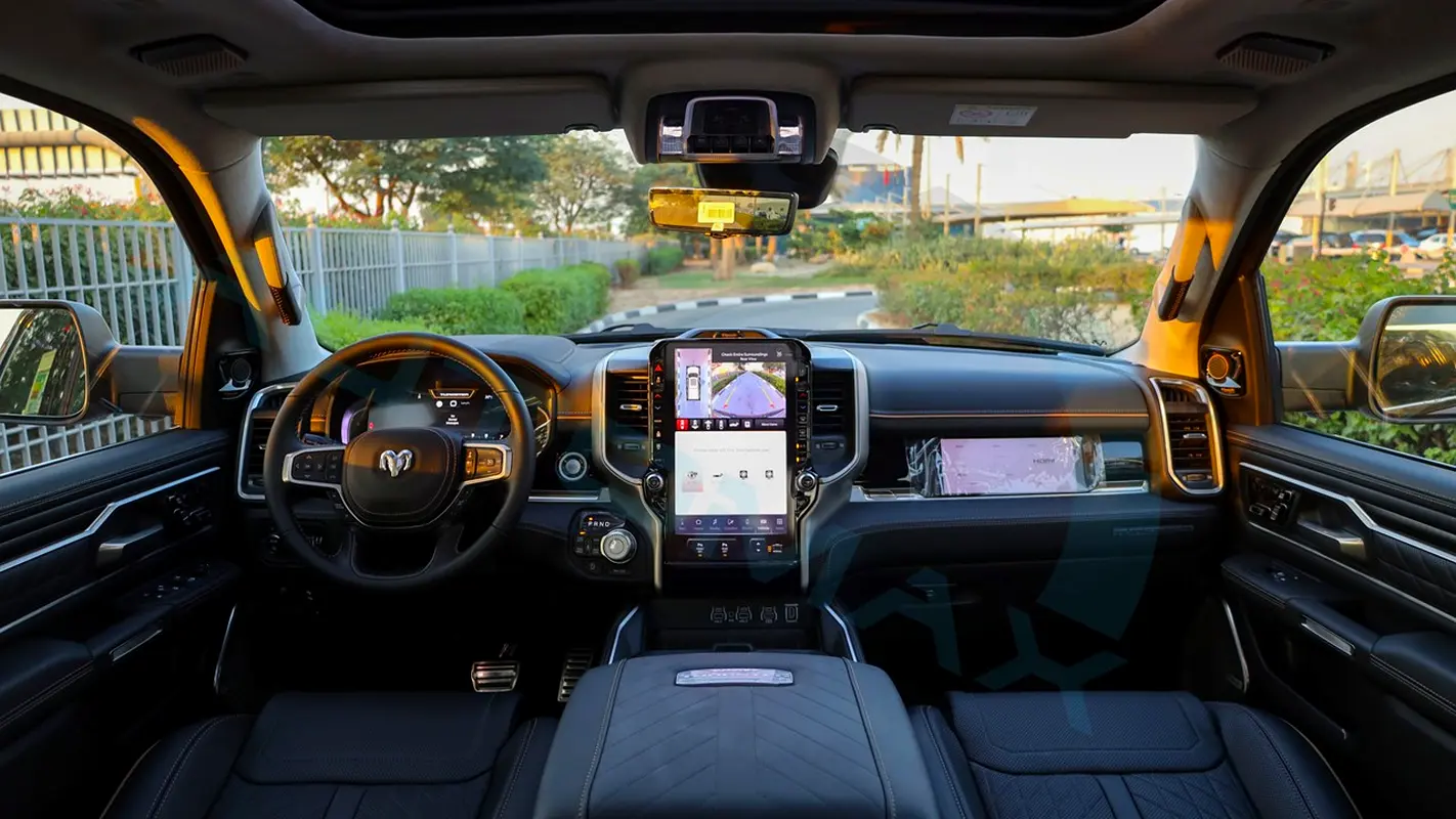 RAM 1500 Tungsten 2026 - photo 2 - Import Émirats | International Cars