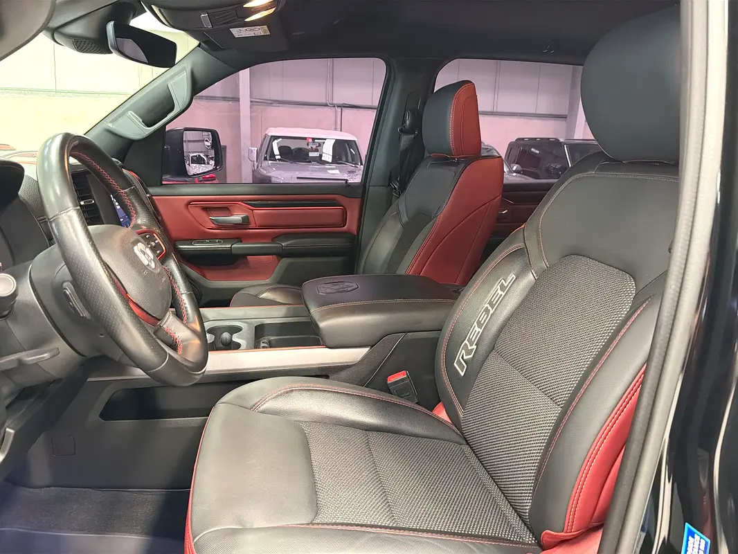RAM 1500 Rebel Crew Cab 2022 - photo 11 - Import Émirats | International Cars