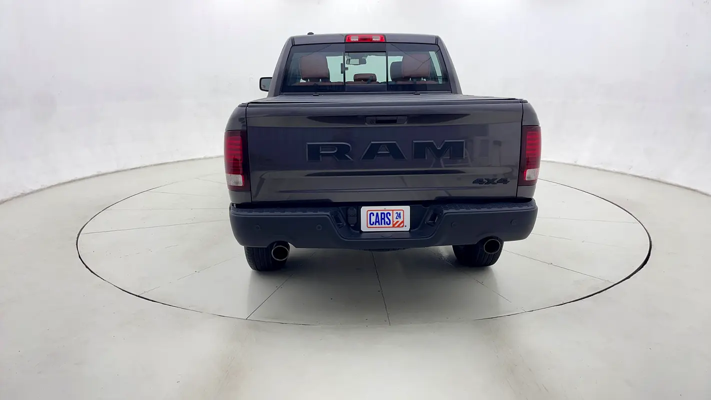 RAM 1500 Warlock 2022 - photo 4 - Import Émirats | International Cars