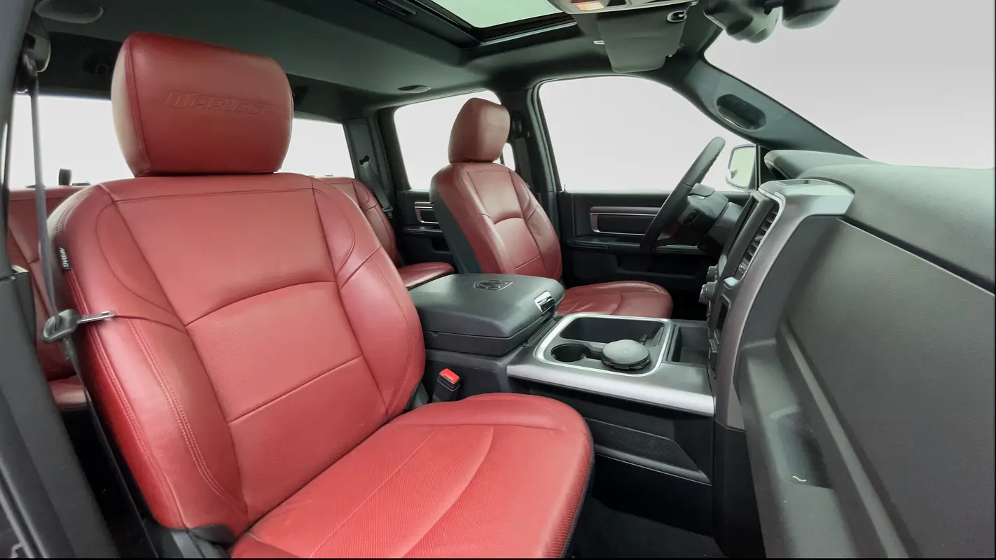 RAM 1500 Warlock 2022 - photo 6 - Import Émirats | International Cars