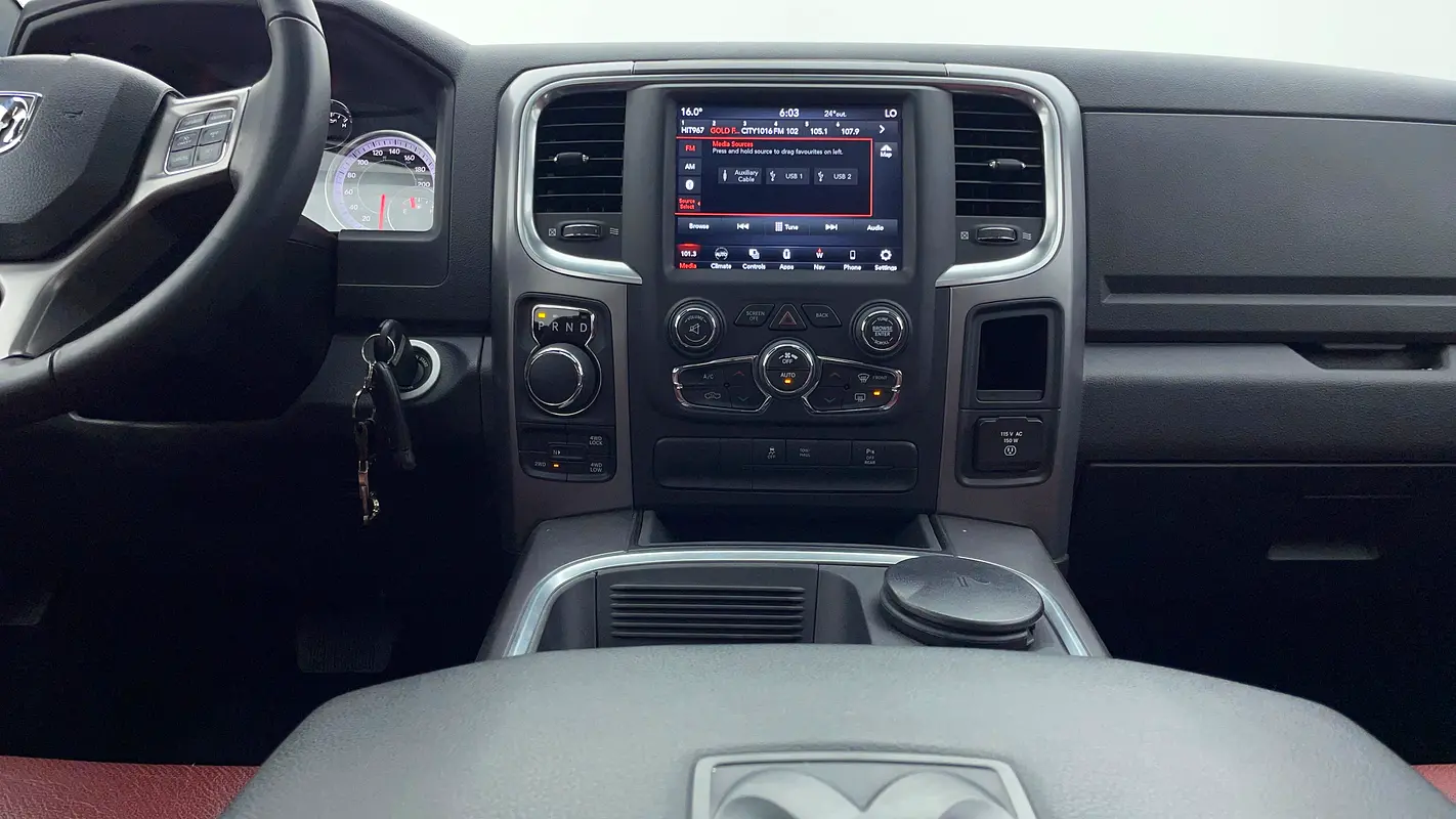 RAM 1500 Warlock 2022 - photo 8 - Import Émirats | International Cars