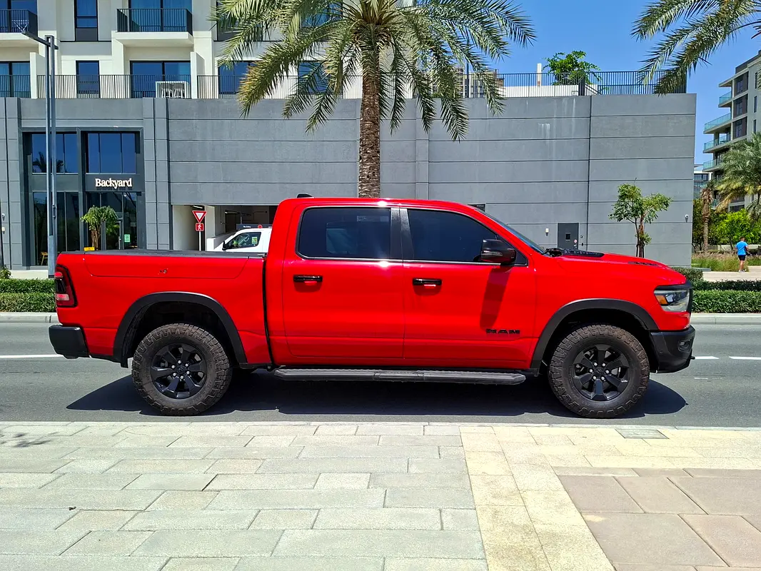 RAM 1500 Rebel Double Cab 2023 - photo 4 - Import Émirats | International Cars