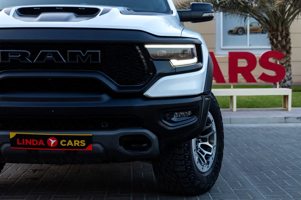 RAM 1500 TRX V8 2023 - photo 4 - Import Émirats | International Cars