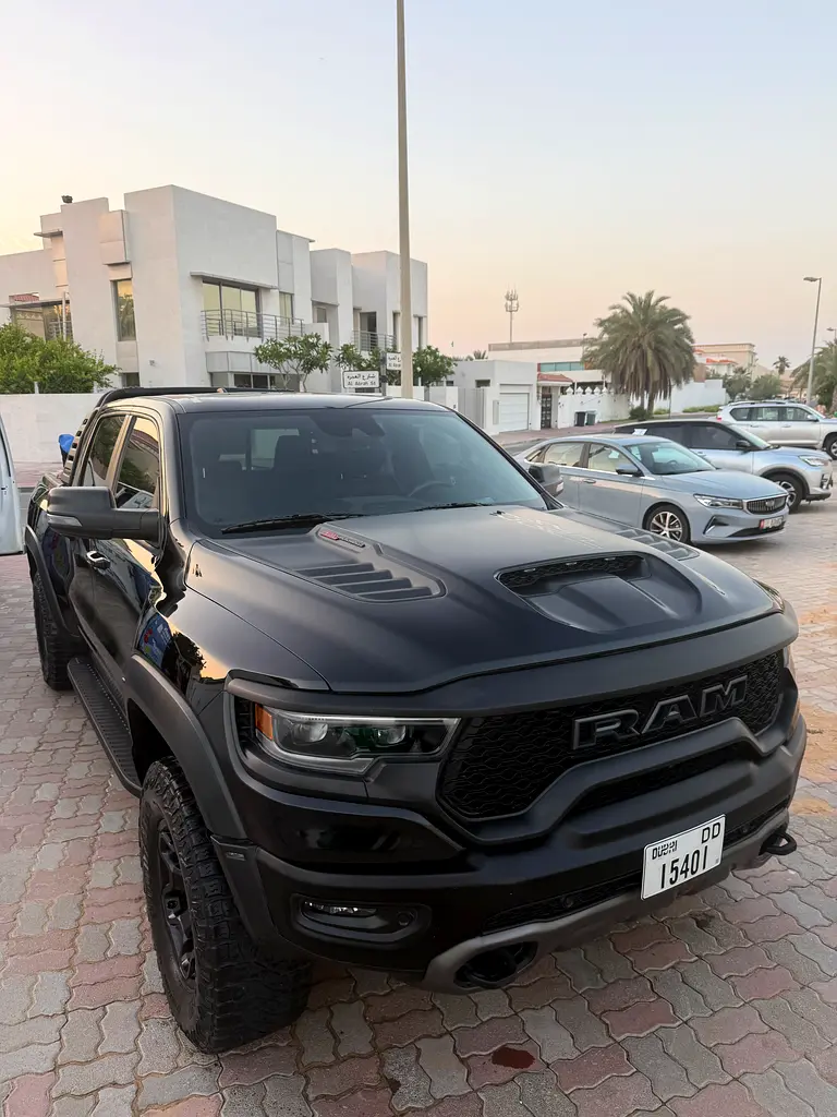 RAM 1500 TRX V8 Lux 2023 - photo 4 - Import Émirats | International Cars