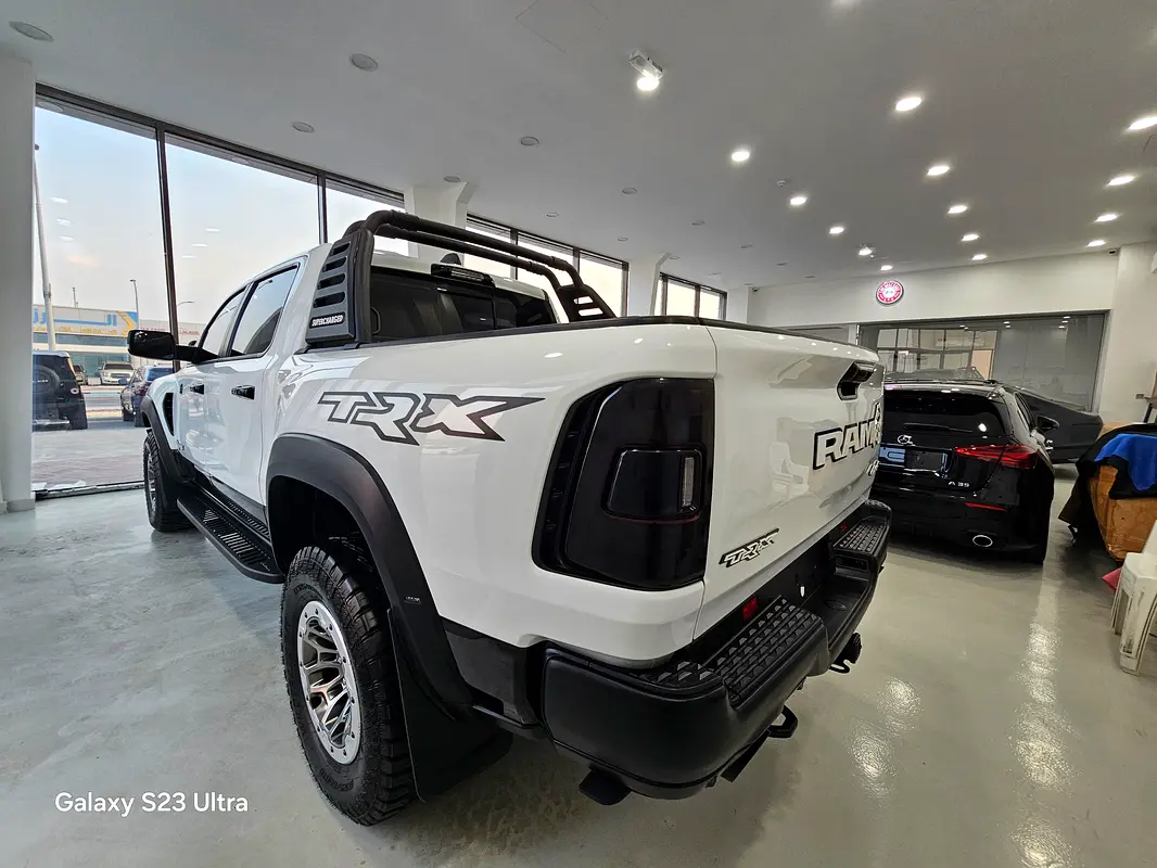 RAM 1500 TRX V8 2023 - photo 4 - Import Émirats | International Cars