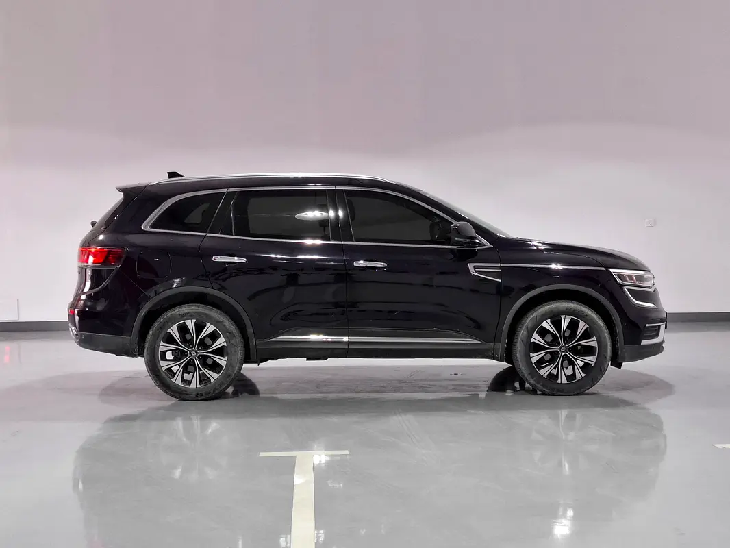 RENAULT Koleos 2023 - photo 7 - Import Émirats | International Cars