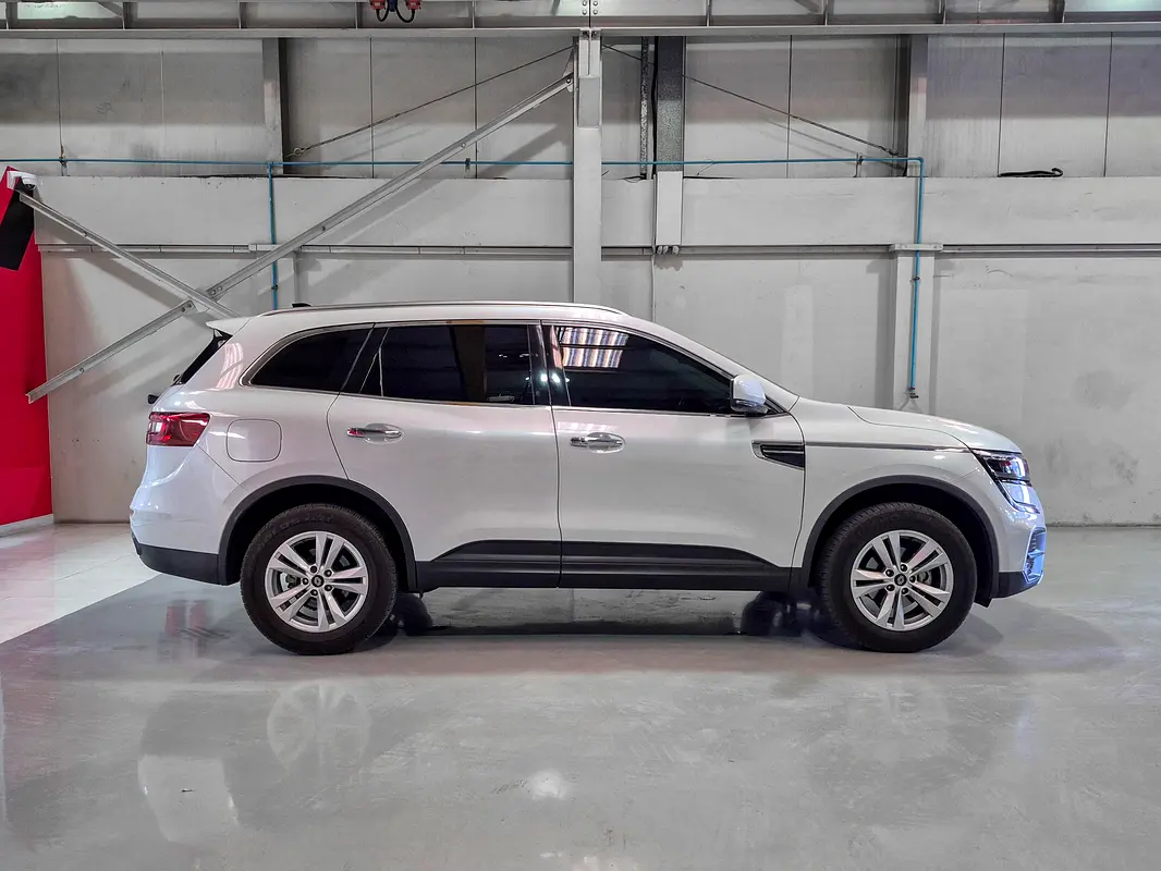 RENAULT Koleos PE 2025 - photo 4 - Import Émirats | International Cars