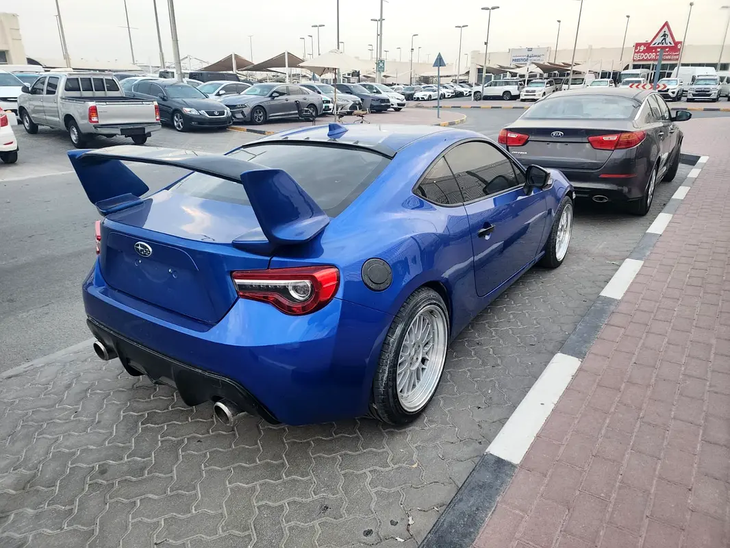 SUBARU BRZ Limited 2017 - photo 4 - Import Émirats | International Cars