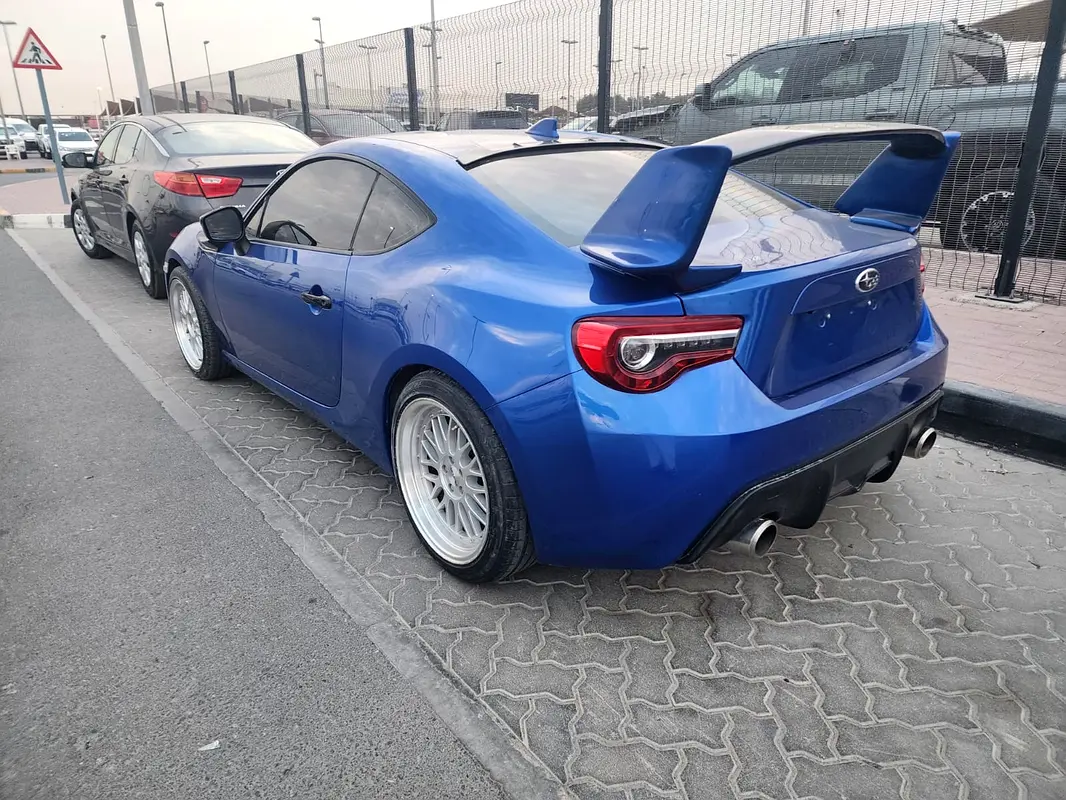 SUBARU BRZ Limited 2017 - photo 6 - Import Émirats | International Cars