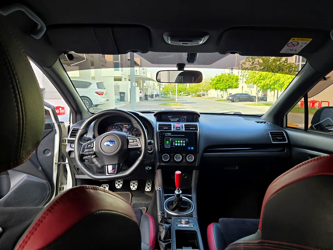 SUBARU Impreza WRX STI 2018 - photo 11 - Import Émirats | International Cars