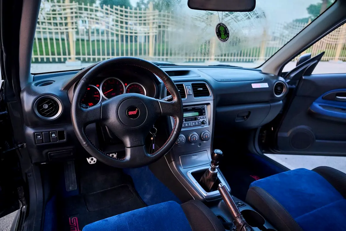 SUBARU Impreza WRX STI 2006 - photo 9 - Import Émirats | International Cars