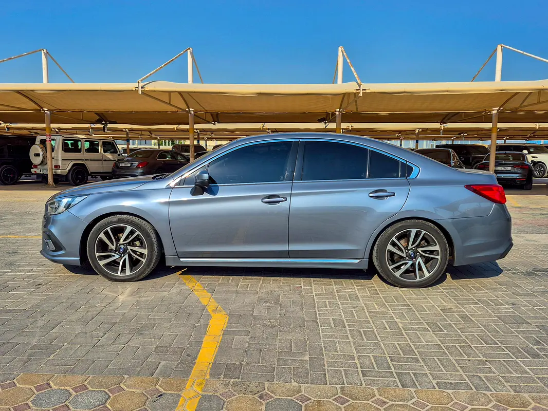 SUBARU Legacy Sport 2018 - photo 5 - Import Émirats | International Cars