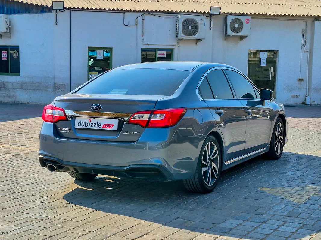 SUBARU Legacy Sport 2018 - photo 6 - Import Émirats | International Cars