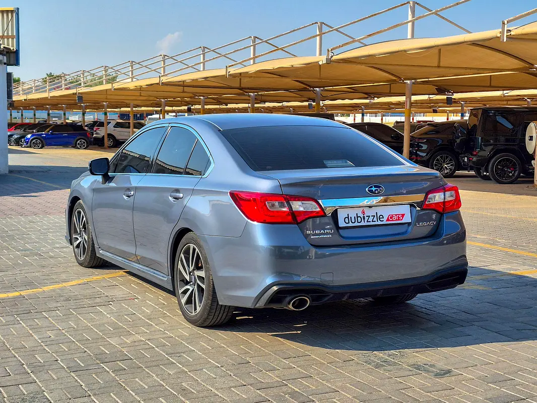 SUBARU Legacy Sport 2018 - photo 8 - Import Émirats | International Cars