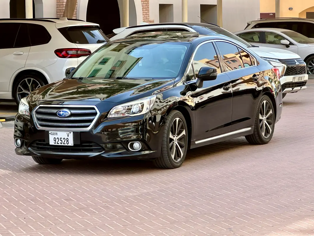 SUBARU Legacy Premium 2017 - photo 10 - Import Émirats | International Cars