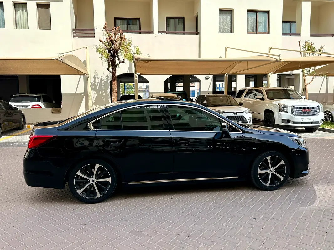 SUBARU Legacy Premium 2017 - photo 11 - Import Émirats | International Cars
