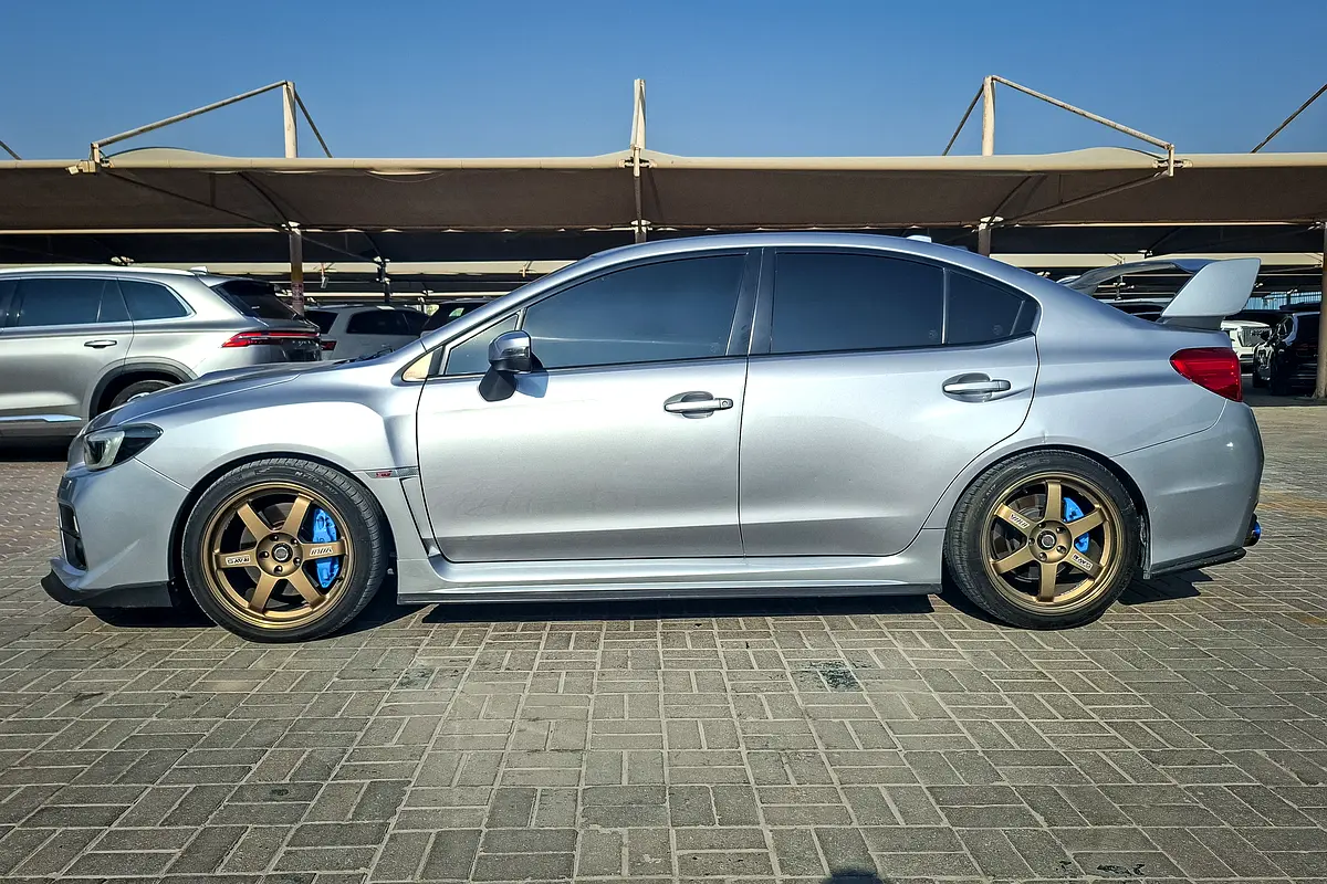 SUBARU WRX STI 2017 - photo 5 - Import Émirats | International Cars