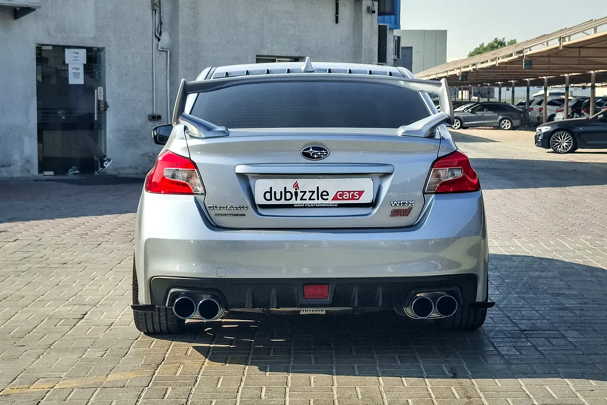 SUBARU WRX STI 2017 - photo 7 - Import Émirats | International Cars
