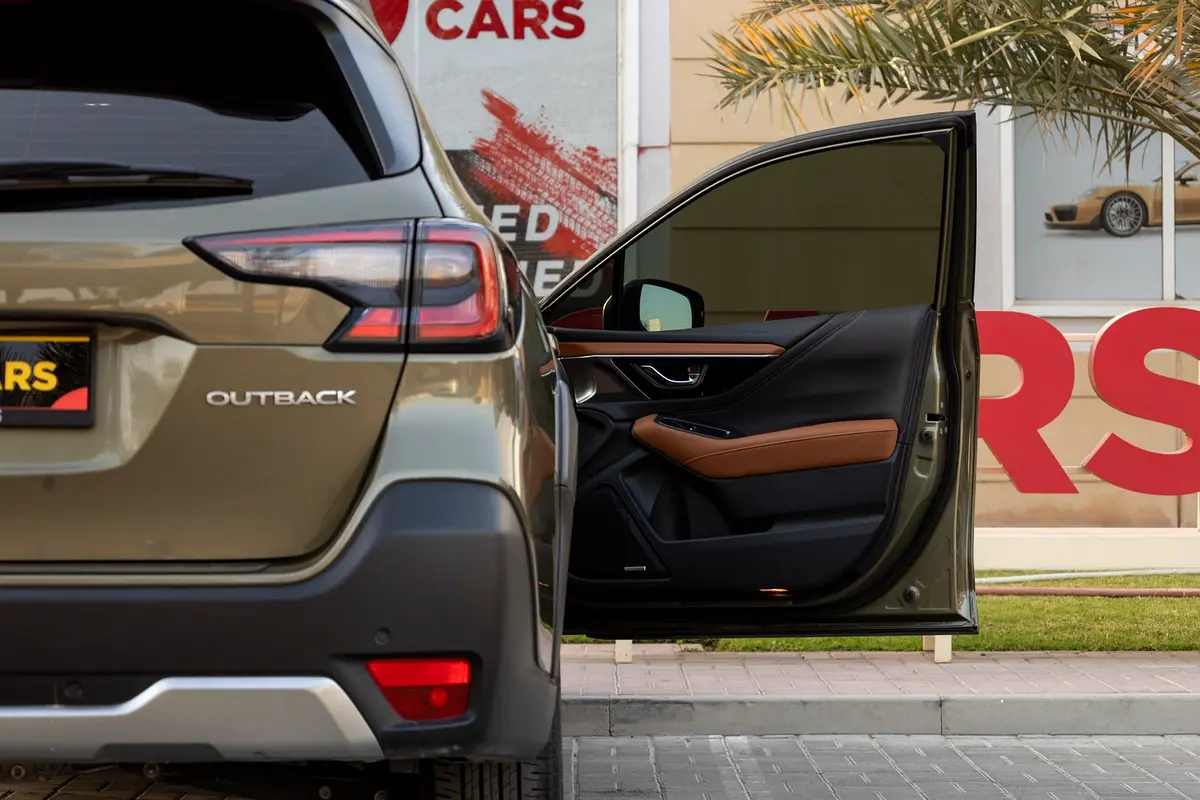 SUBARU Outback Touring Eyesight S 2023 - photo 6 - Import Émirats | International Cars