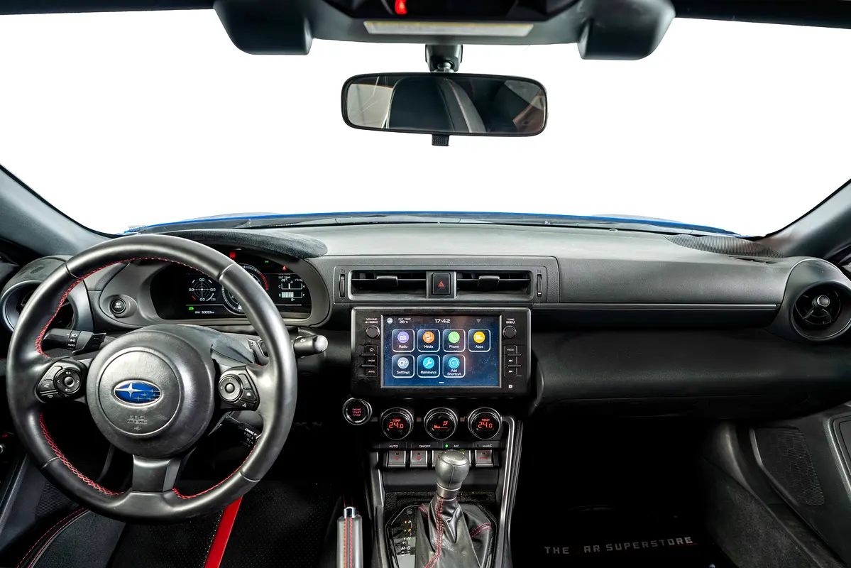 SUBARU BRZ Standard 2023 - photo 11 - Import Émirats | International Cars