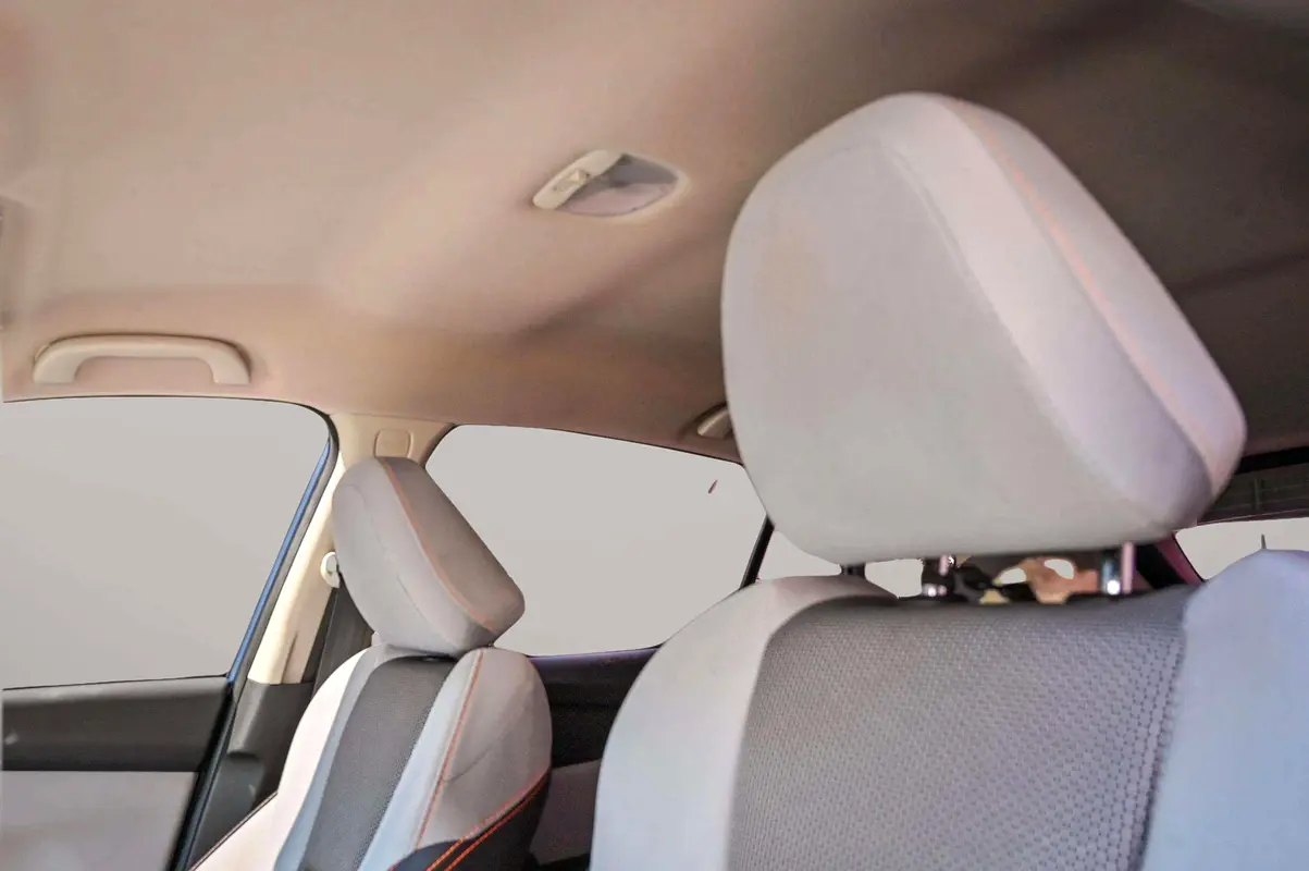 SUBARU XV Standard 2022 - photo 12 - Import Émirats | International Cars