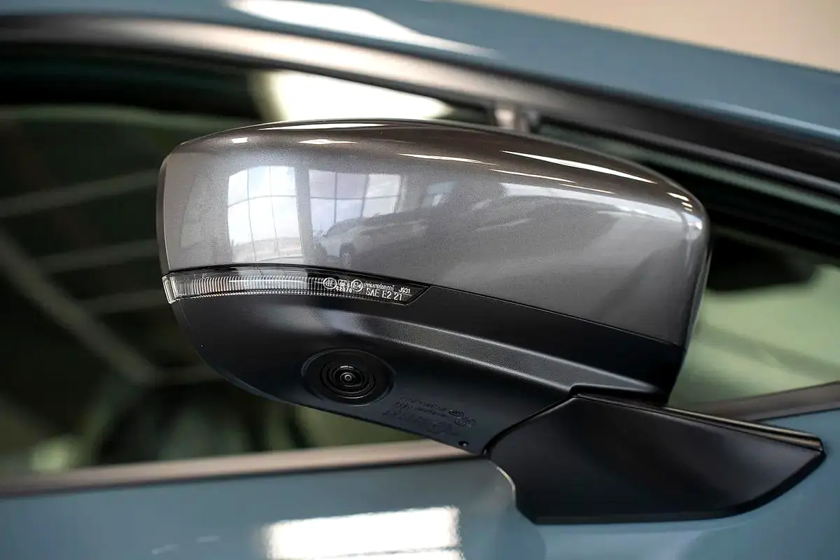 SUBARU Crosstrek 2.0i-S EyeSight 2025 - photo 9 - Import Émirats | International Cars