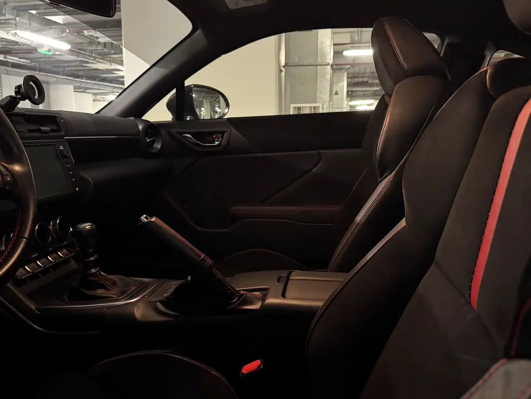 SUBARU BRZ Premium 2024 - photo 10 - Import Émirats | International Cars