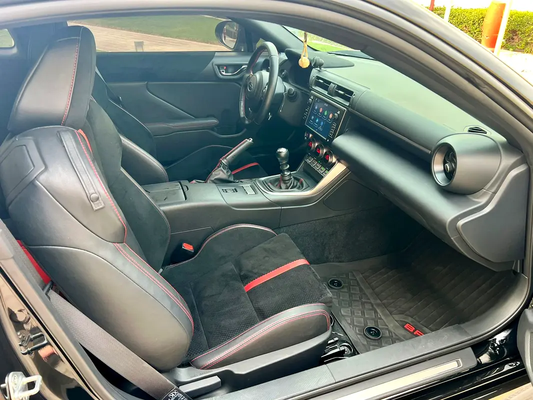 SUBARU BRZ MT 2023 - photo 11 - Import Émirats | International Cars