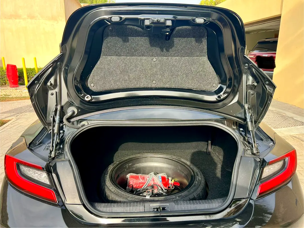 SUBARU BRZ MT 2023 - photo 9 - Import Émirats | International Cars