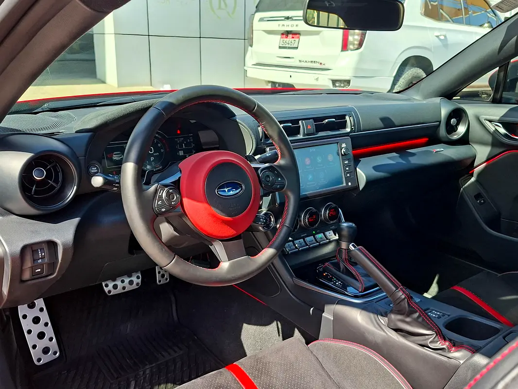 SUBARU BRZ Premium 2023 - photo 10 - Import Émirats | International Cars