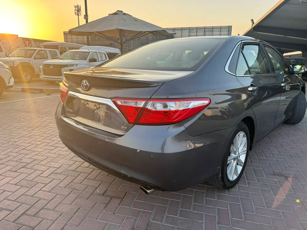 TOYOTA Camry GL 2016 - photo 12 - Import Émirats | International Cars