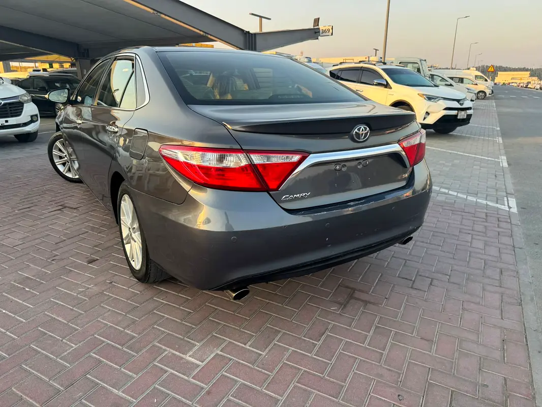 TOYOTA Camry GL 2016 - photo 5 - Import Émirats | International Cars
