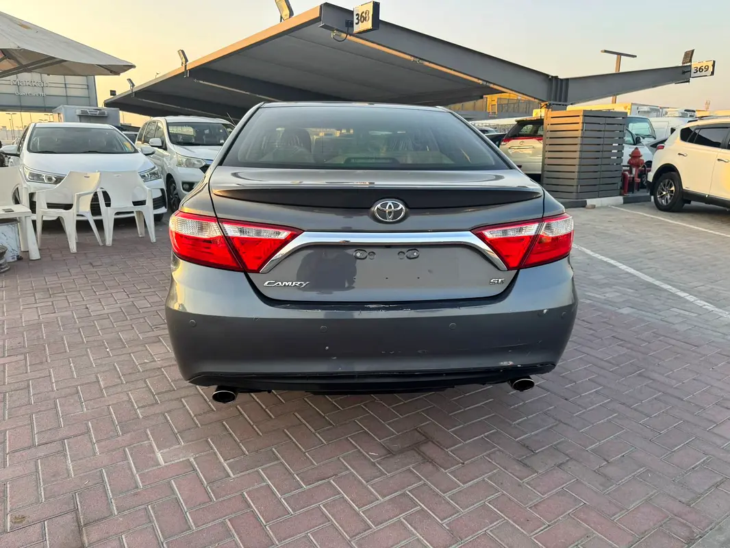 TOYOTA Camry GL 2016 - photo 9 - Import Émirats | International Cars