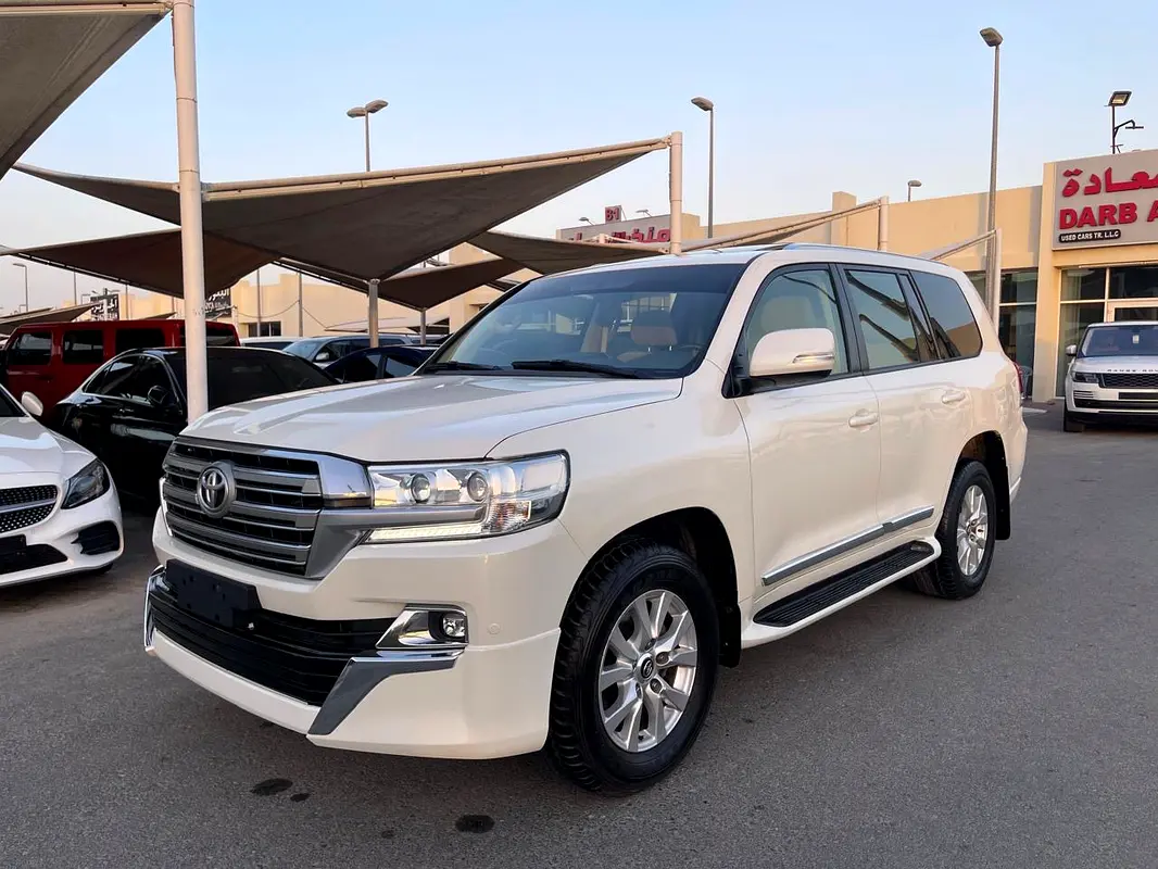 TOYOTA Land Cruiser GXR 2016